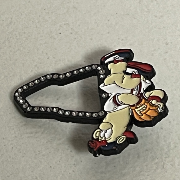 New Era Atlanta Braves Blooper Pin Brooch Baseball Pins Streetwear Hats Hat - Picture 4 of 7